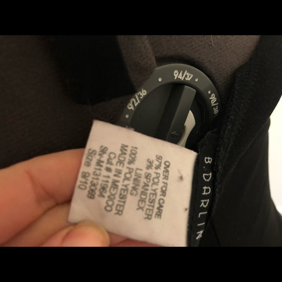 Beautiful sexy dress. Great for any occasion. - Picture 8 of 8